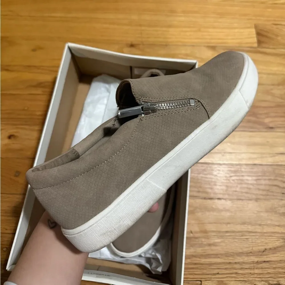 Style & Co | Moira Zip sneaker